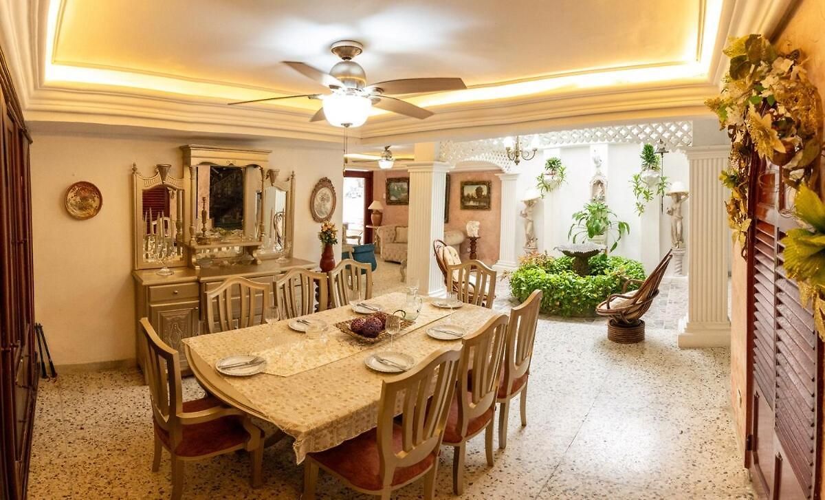 Сasa de vacaciones Exclusive House In Castillo Grande Near The Sea