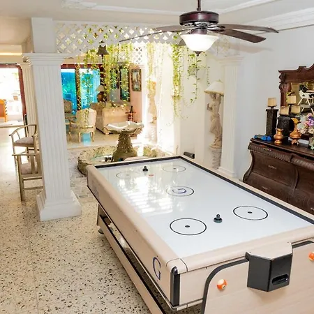 Exclusive House In Castillo Grande Near The Sea Сasa de vacaciones *